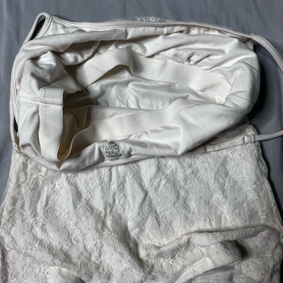 Express White Attached Bra Lace Camisole - Picture 4 of 8